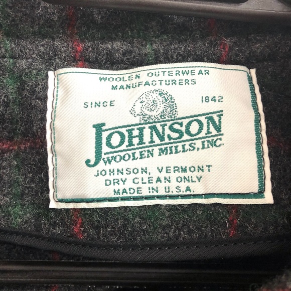 Johnson Woolen Mills Plaid Cape Vintage - Picture 8 of 16